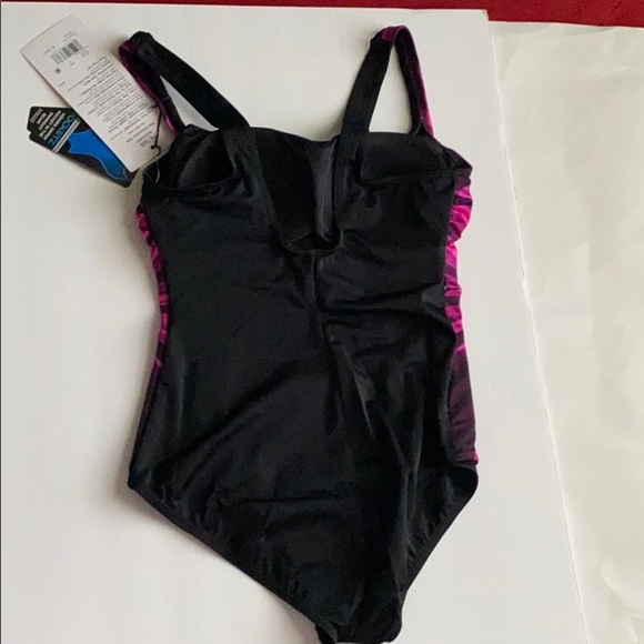 REEBOK Women’s One Piece Swimsuit Size 10 - Picture 4 of 8
